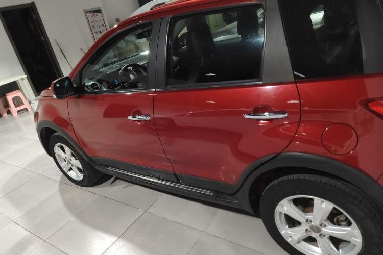Used Haval H1 2016 Red-Label 1.5L AMT Luxury Model Left Side