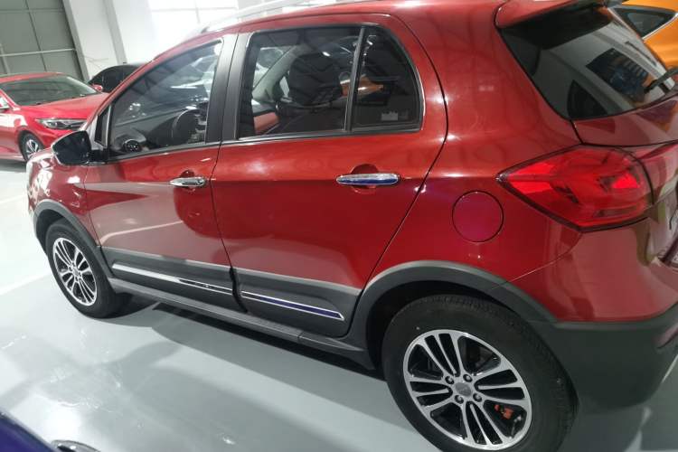 Used Haval H1 2016 Blue Label 1.5L AMT Luxury Model Left Side