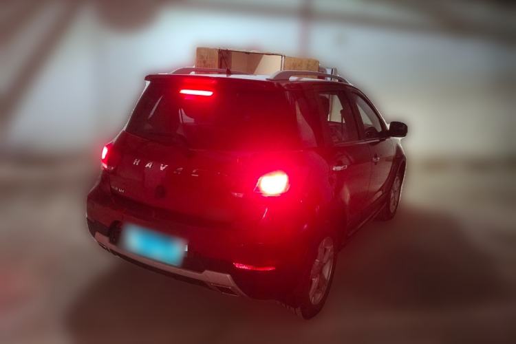 Used Haval H1 2016 Red-Label 1.5L AMT Luxury Model Rear Right 45 Deg