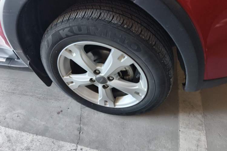 Used Haval H1 2016 Red Label 1.5L AMT Comfort Model Right Front Wheel Hub