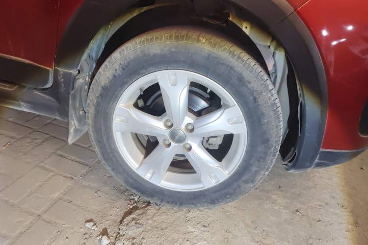 Used Haval H1 2016 Red Label 1.5L AMT Comfort Model Right Front Wheel Hub