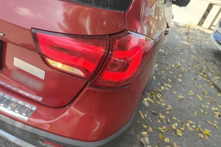 Used Haval H1 2016 Revised Version Blue Badge 1.5L AMT Luxury Edition Right Rear Taillight
