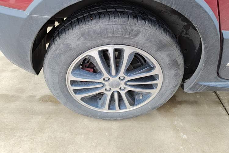Used Haval H1 2016 Blue Label 1.5L AMT Luxury Model Right Rear Wheel Hub