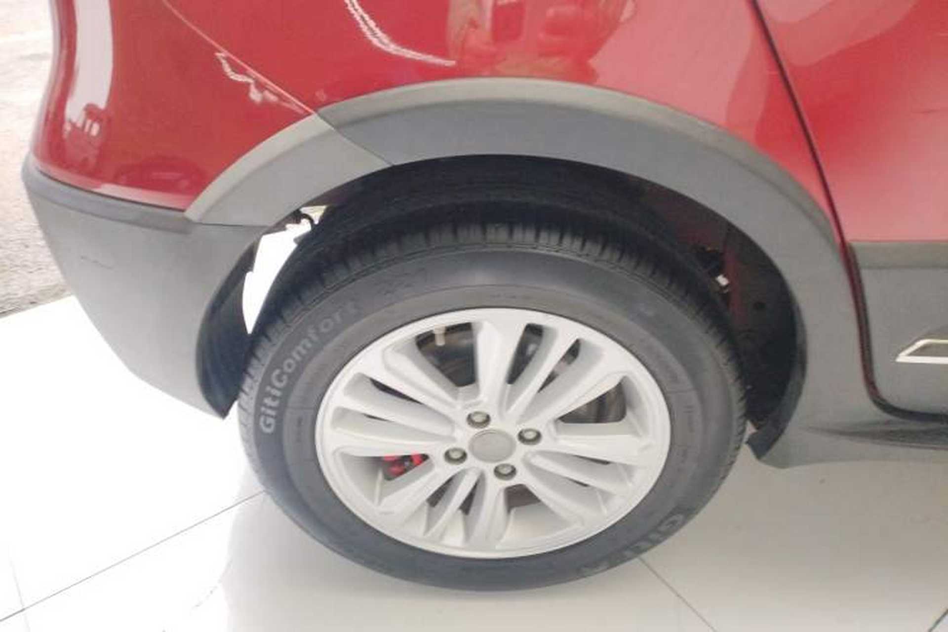 Used Haval H1 2016 Revised Version Blue Badge 1.5L AMT Standard Edition Right Rear Wheel Hub