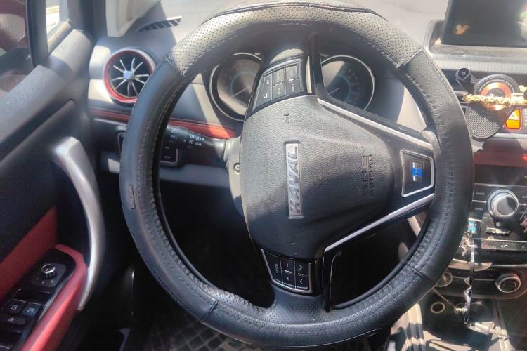 Used Haval H1 2016 Revised Version Blue Badge 1.5L AMT Comfort Edition Steering Wheel