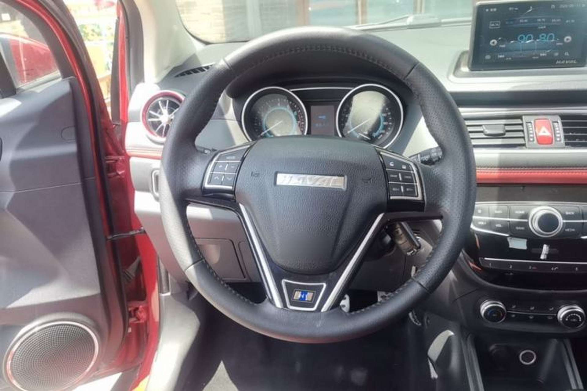 Used Haval H1 2016 Revised Version Blue Badge 1.5L AMT Comfort Edition Steering Wheel