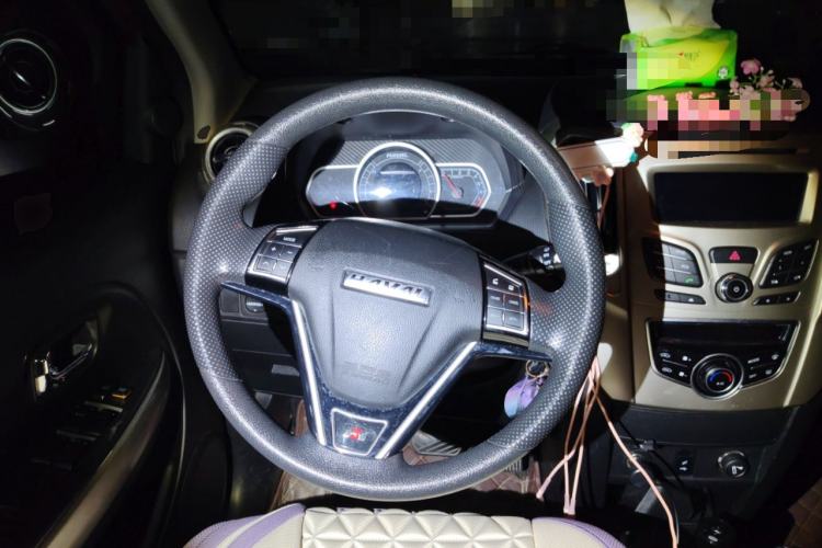 Used Haval H1 2016 Red Label 1.5L AMT Comfort Model Steering Wheel