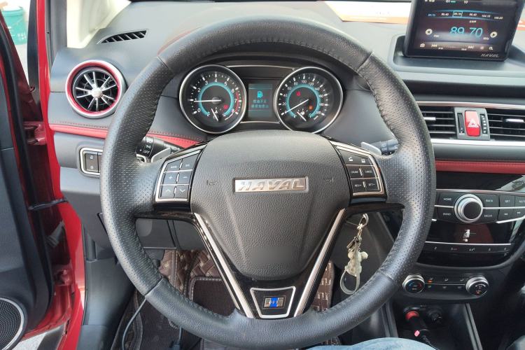 Used Haval H1 2016 Revised Version Blue Badge 1.5L AMT Luxury Edition Steering Wheel