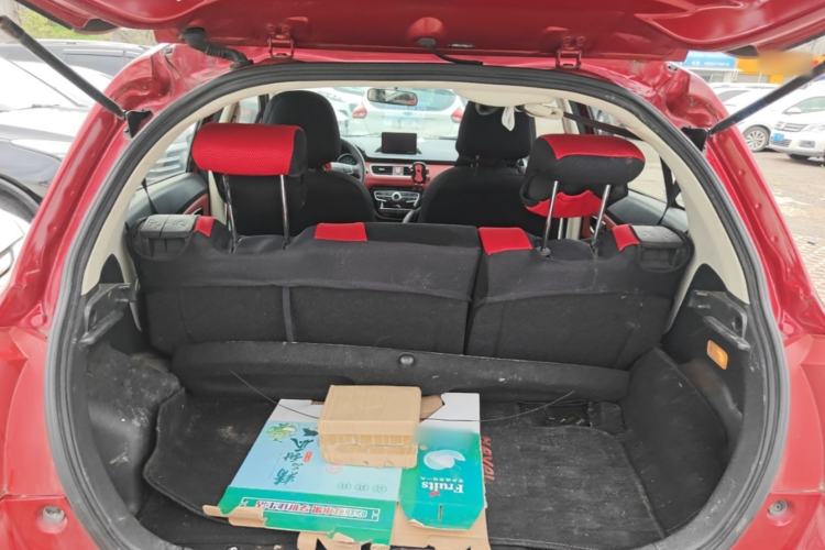 Used Haval H1 2016 Blue Label 1.5L Manual Luxury Model Trunk