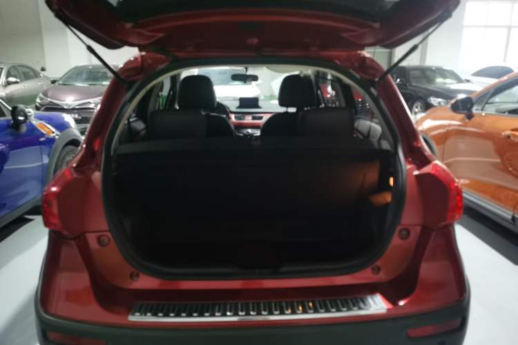 Used Haval H1 2016 Blue Label 1.5L AMT Luxury Model Trunk