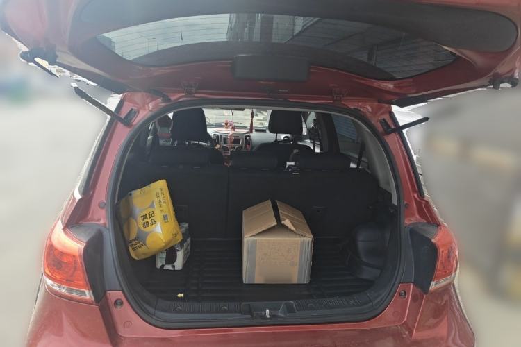 Used Haval H1 2016 Red Label 1.5L Manual Comfort Edition Trunk