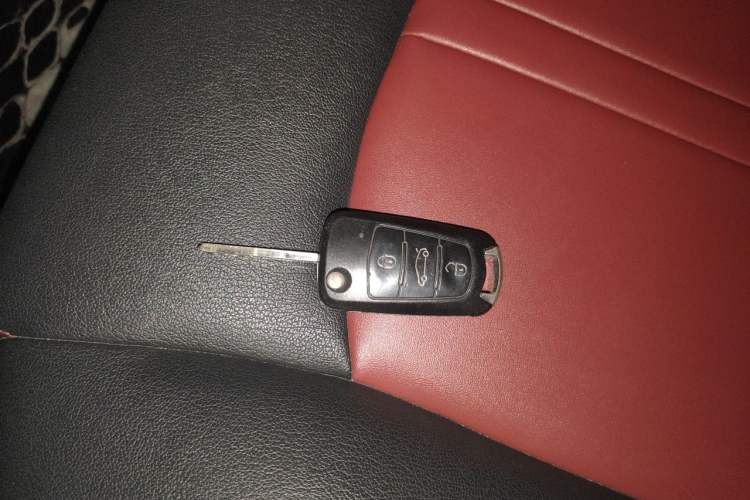 Used Haval H1 2016 Red-Label 1.5L AMT Luxury Model Vehicle Key