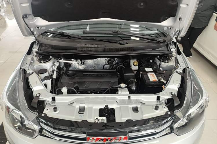 Used Haval H1 2016 Red Label 1.5L AMT Comfort Model Engine Bay