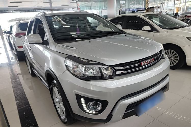 Used Haval H1 2016 Red Label 1.5L AMT Comfort Model Front Right 45 Deg