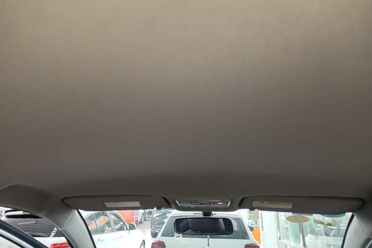 Used Haval H1 2016 Red Label 1.5L AMT Comfort Model Headliner