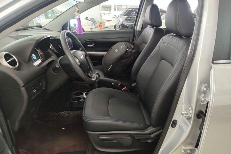Used Haval H1 2016 Red Label 1.5L AMT Comfort Model Left Front Seat