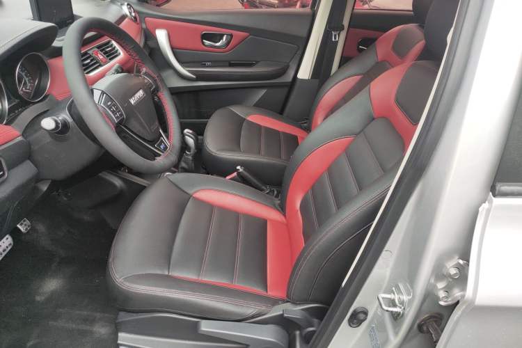 Used Haval H1 2016 Blue Label 1.5L AMT Luxury Model Left Front Seat