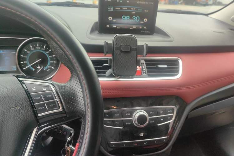 Used Haval H1 2016 Blue Label 1.5L Manual Luxury Model Audio And AC Panel