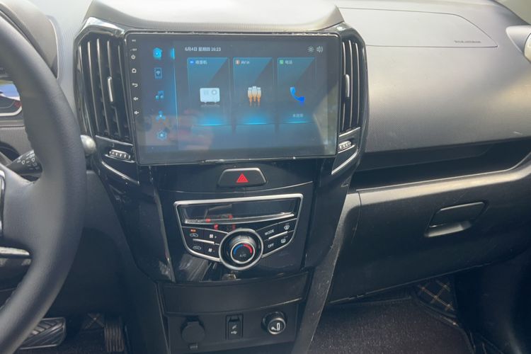 Used Haval H1 2016 Red Label 1.5L AMT Comfort Model Audio And AC Panel