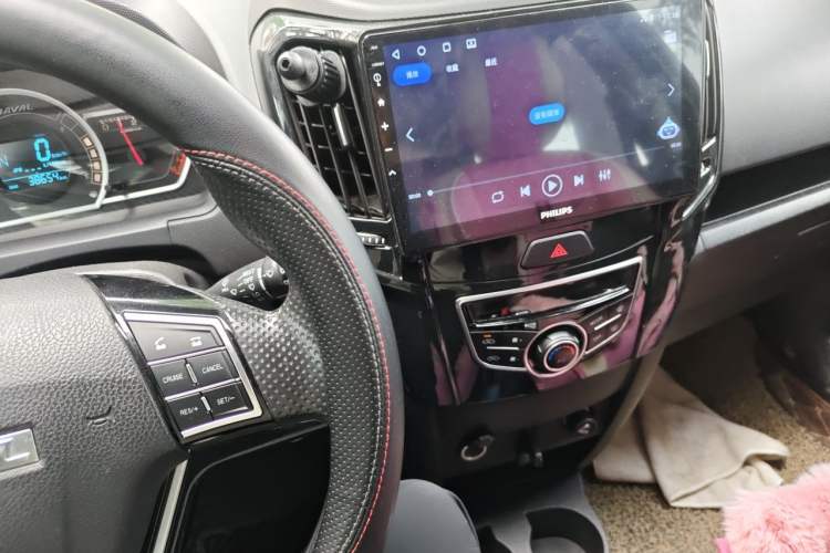 Used Haval H1 2016 Red Label 1.5L AMT Comfort Model Audio And AC Panel