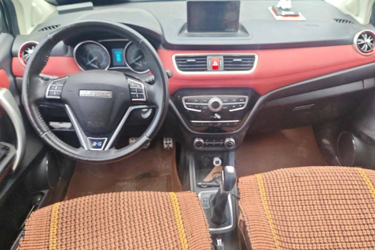 Used Haval H1 2016 Blue Label 1.5L AMT Luxury Model Center Console