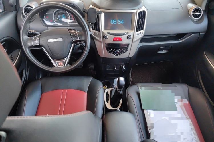 Used Haval H1 2016 Red-Label 1.5L AMT Luxury Model Center Console