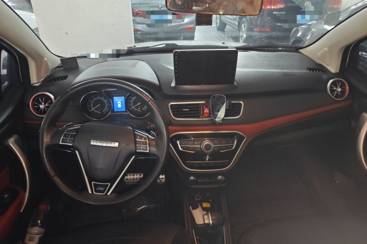 Used Haval H1 2016 Revised Version Blue Badge 1.5L AMT Luxury Edition Center Console