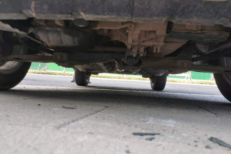 Used Haval H1 2016 Blue Label 1.5L AMT Urban Model Chassis Front