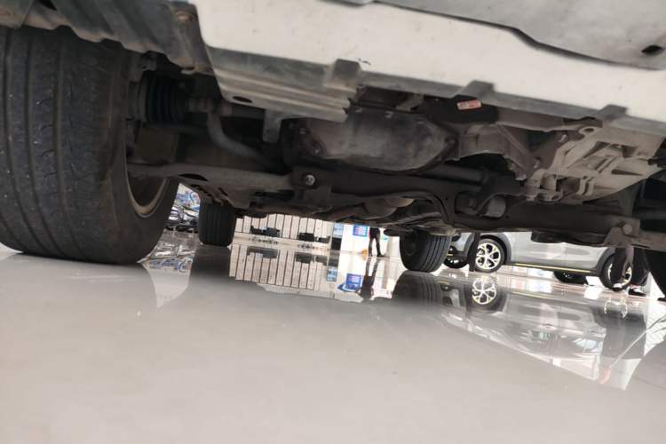 Used Haval H1 2016 Blue Label 1.5L AMT Urban Model Chassis Front Right