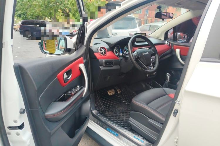 Used Haval H1 2016 Blue Label 1.5L AMT Luxury Model Driver Seat