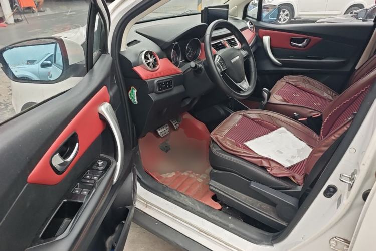 Used Haval H1 2016 Blue Label 1.5L AMT Urban Model Driver Seat