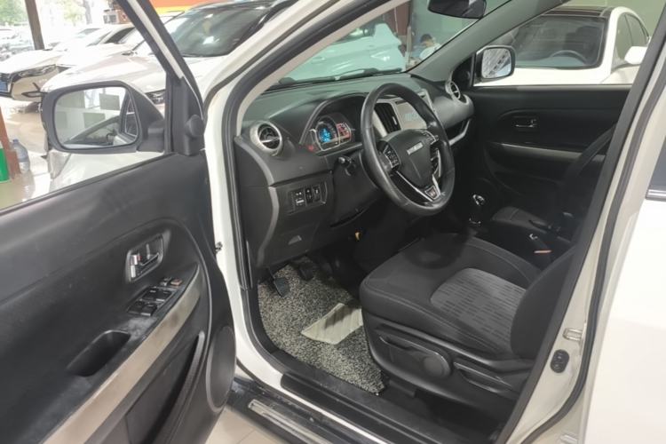 Used Haval H1 2016 Red Label 1.5L Manual Comfort Edition Driver Seat