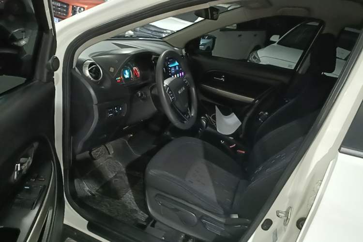 Used Haval H1 2016 Red Label 1.5L AMT Comfort Model Driver Seat