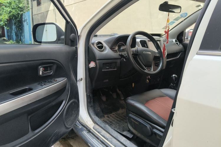 Used Haval H1 2016 Red Label 1.5L Manual Luxury Model Driver Seat