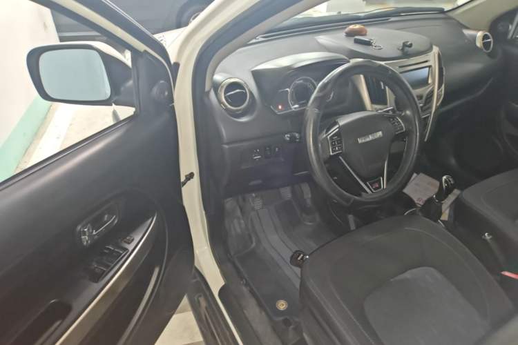 Used Haval H1 2016 Red Label 1.5L Manual Comfort Edition Driver Seat