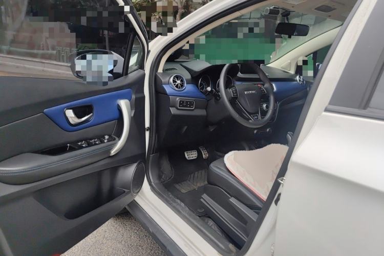 Used Haval H1 2016 Blue Label 1.5L AMT Luxury Model Driver Seat