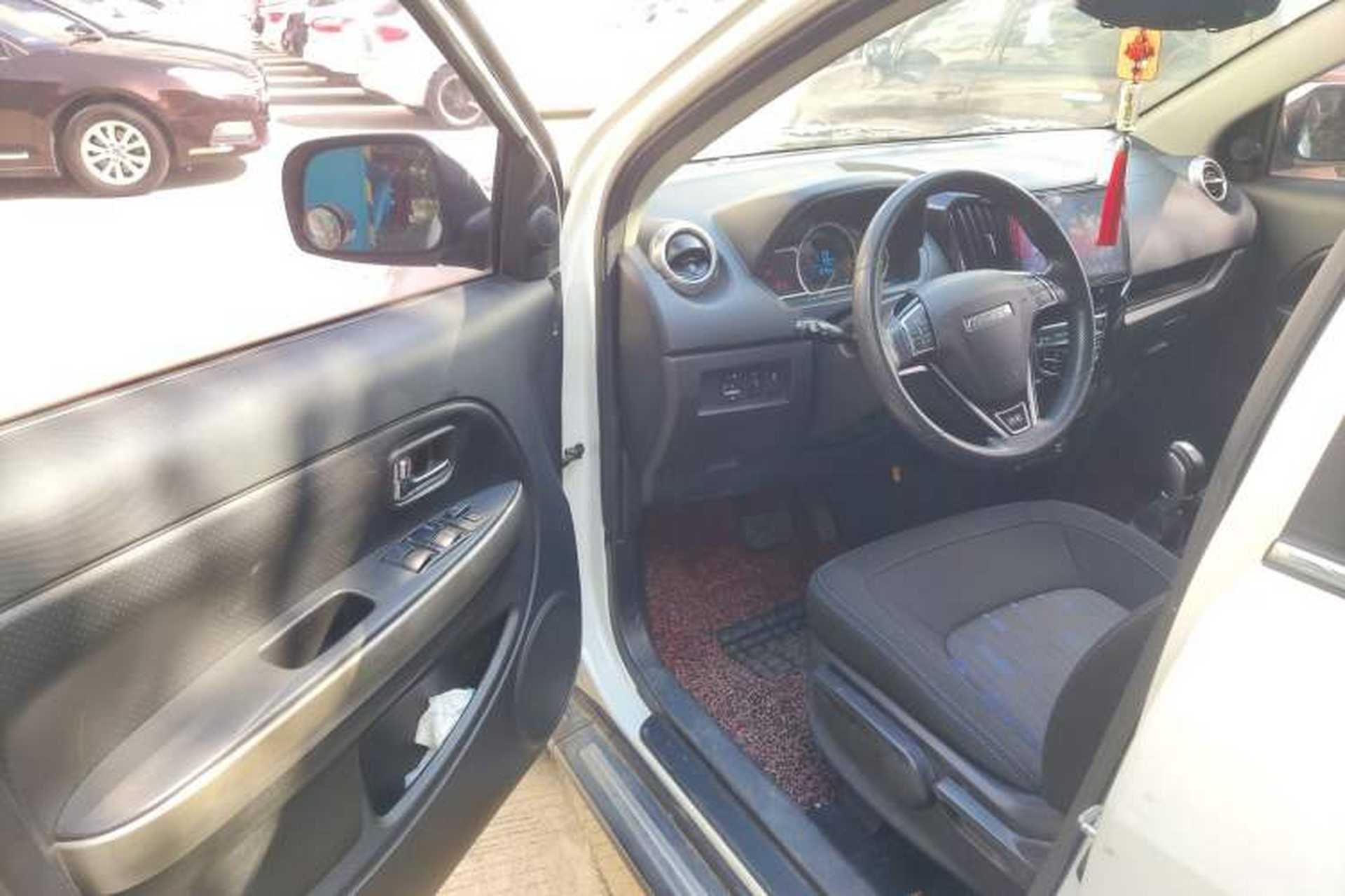 Used Haval H1 2016 Red Label 1.5L AMT Comfort Model Driver Seat