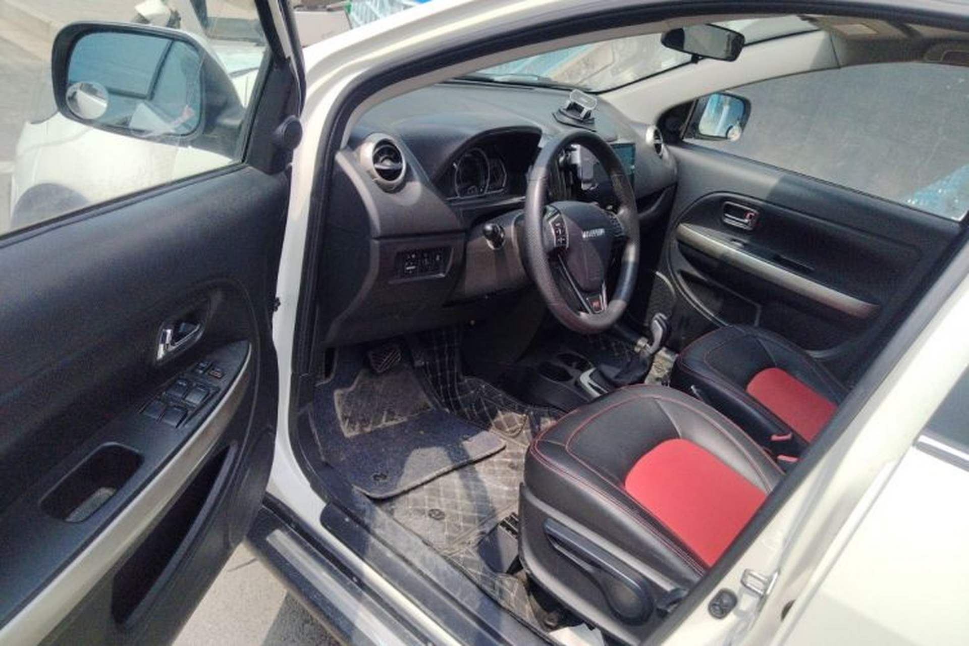 Used Haval H1 2016 Red Label 1.5L AMT Comfort Model Driver Seat
