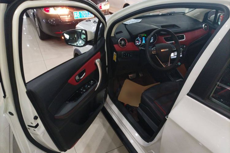 Used Haval H1 2016 Blue Label 1.5L AMT Urban Model Driver Seat