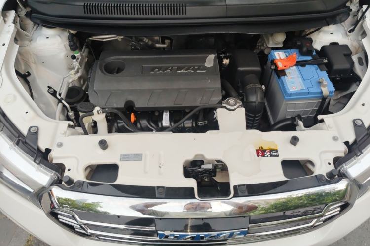 Used Haval H1 2016 Blue Label 1.5L AMT Luxury Model Engine Bay