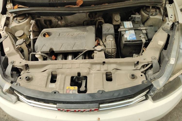 Used Haval H1 2016 Red-Label 1.5L AMT Luxury Model Engine Bay