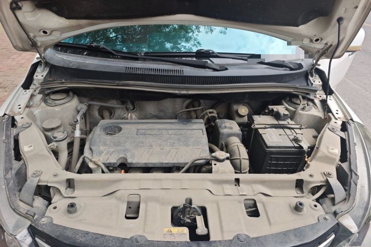Used Haval H1 2016 Red-Label 1.5L AMT Luxury Model Engine Bay