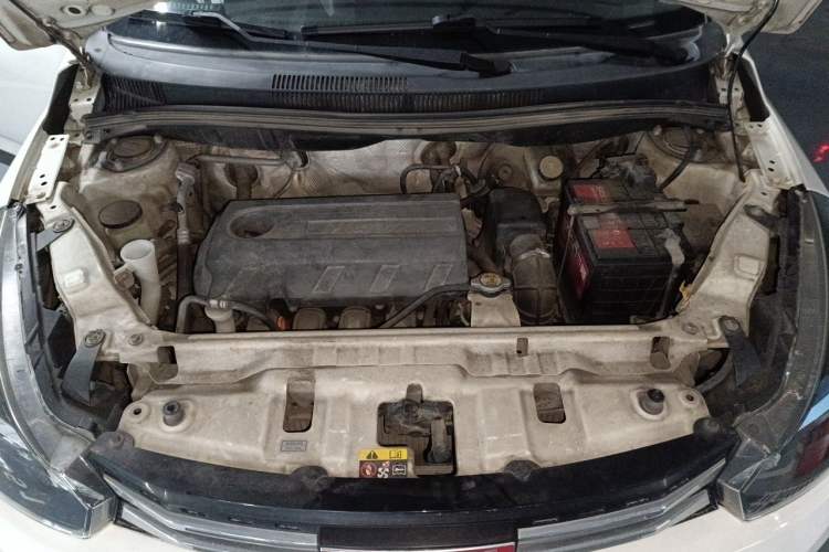 Used Haval H1 2016 Red-Label 1.5L AMT Luxury Model Engine Bay