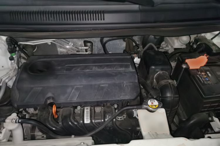 Used Haval H1 2016 Revised Version Blue Badge 1.5L AMT Luxury Edition Engine Bay