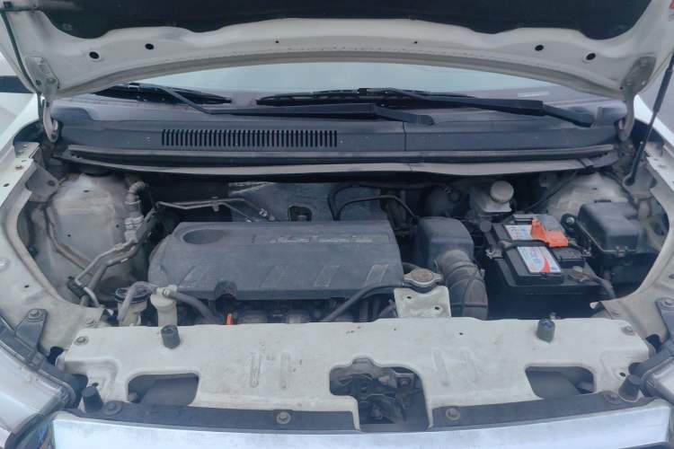 Used Haval H1 2016 Blue Label 1.5L Manual Luxury Model Engine Bay