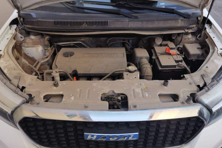 Used Haval H1 2016 Revised Version Blue Badge 1.5L Manual Luxury Edition Engine Bay