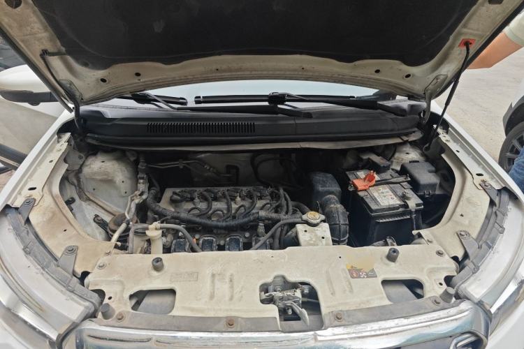 Used Haval H1 2016 Revised Version Blue Badge 1.5L AMT Luxury Edition Engine Bay