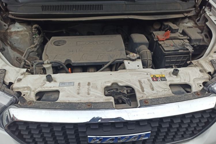 Used Haval H1 2016 Revised Version Blue Badge 1.5L AMT Comfort Edition Engine Bay