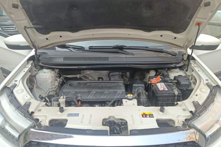 Used Haval H1 2016 Revised Version Blue Badge 1.5L AMT Standard Edition Engine Bay
