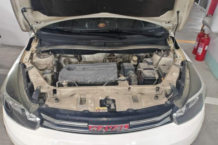 Used Haval H1 2016 Red Label 1.5L Manual Comfort Edition Engine Bay